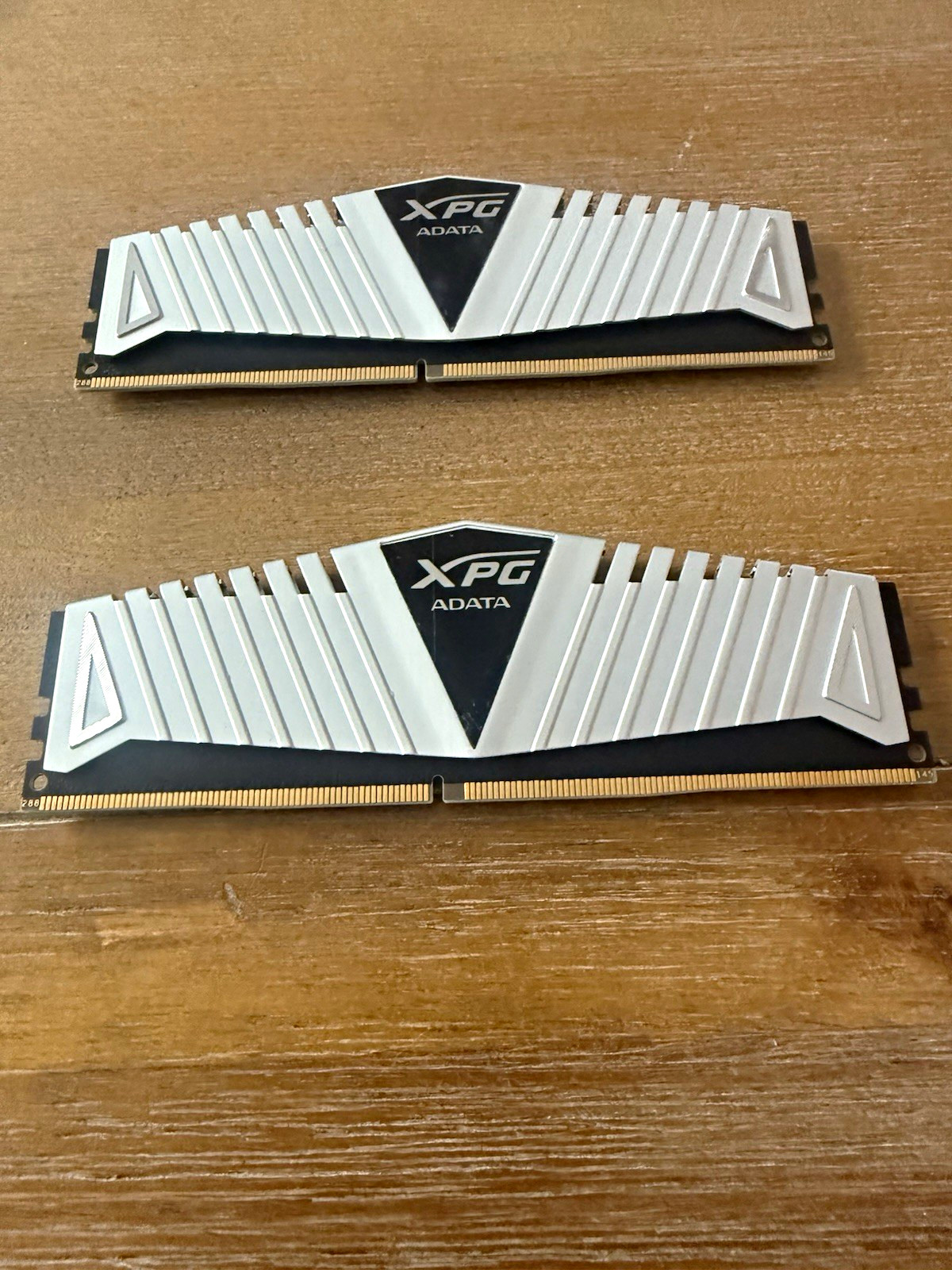 ADATA XPG Z1 16GB (2x8GB) DDR4-3000 PC4-24000 288-Pin DIMM Non-ECC