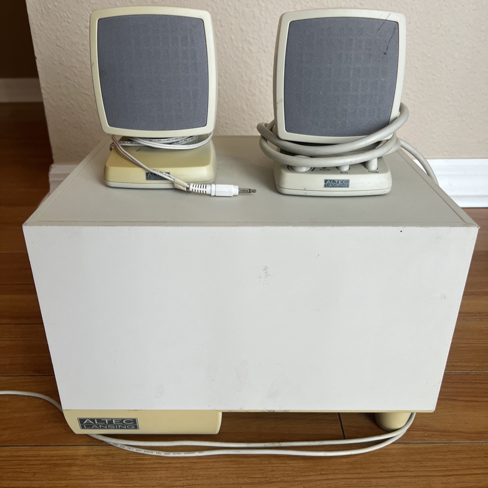 Altec Lansing ACS340 Multimedia Computer Wired Speakers NO POWER CORD UNTESTED