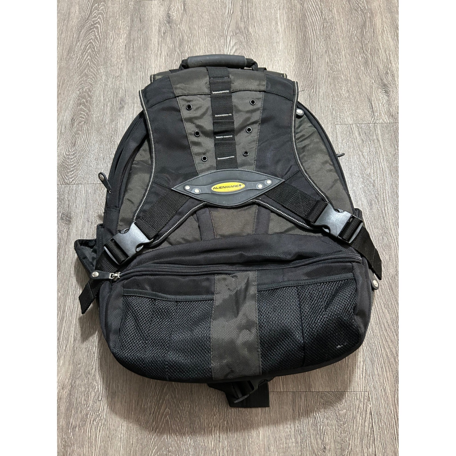 Vintage Alienware Gaming Laptop Backpack Large Black Tactical Heavy Duty Bag