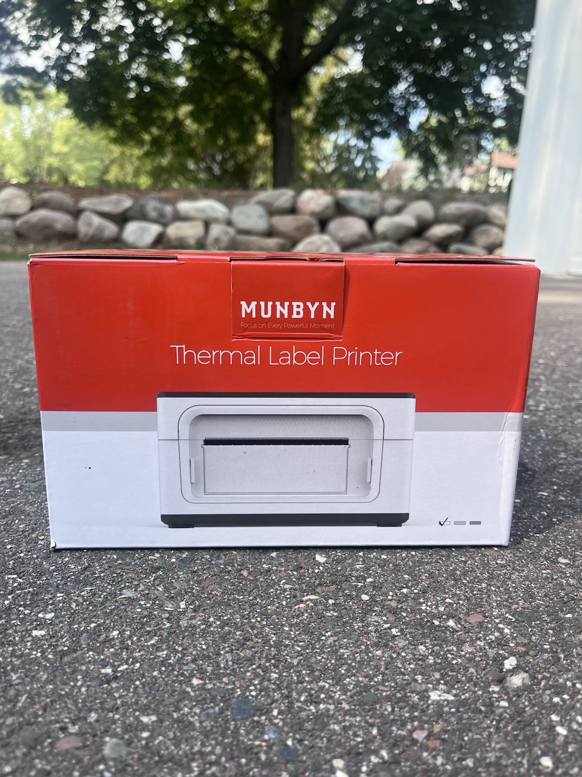 NIB  MUNBYN 4" THERMAL Label PRINTER - ITPP941 With Extra Labels
