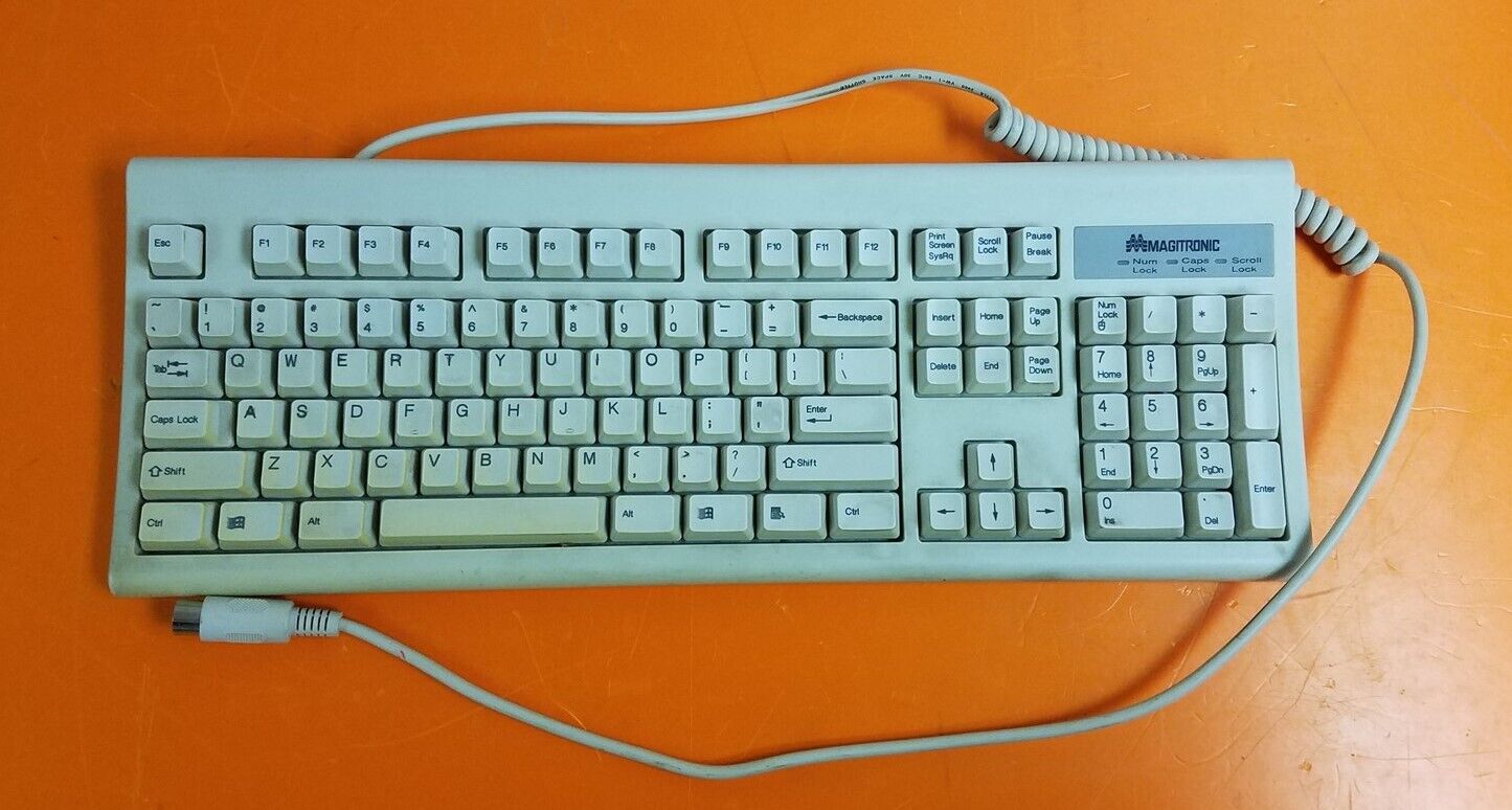 ⭐️⭐️⭐️⭐️⭐️ Vintage Magitronic KB-5923 Mechanical Wired Keyboard