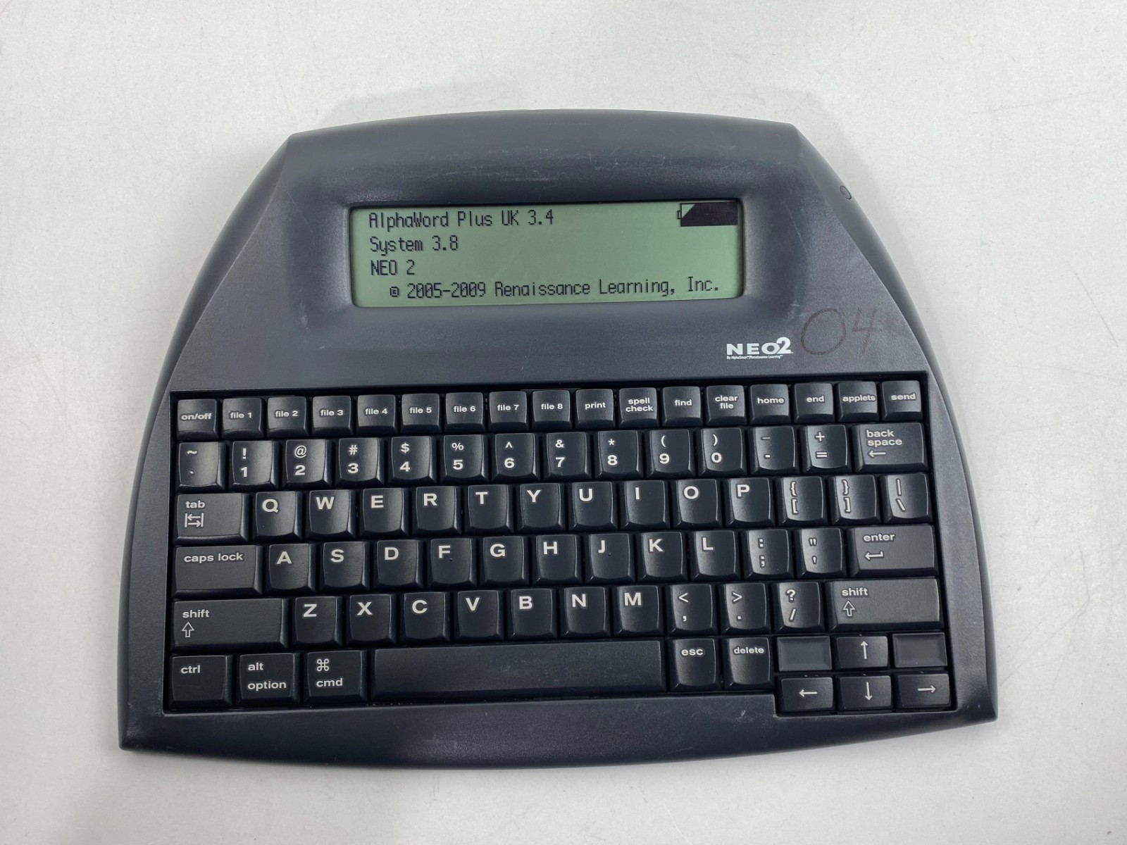 AlphaSmart NEO2 Word Processor- Potable Digital Typewriter, No USB Or Battery