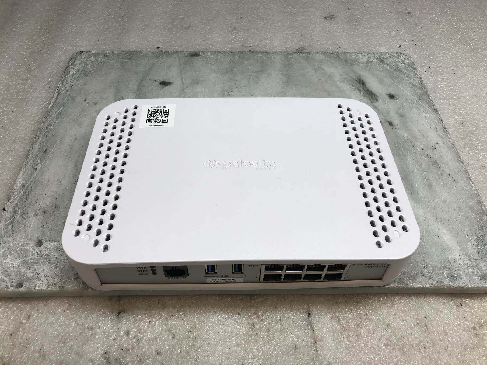 Palo Alto PAN-PA-410 ML-Powered Next-Generation 8 Port Firewall