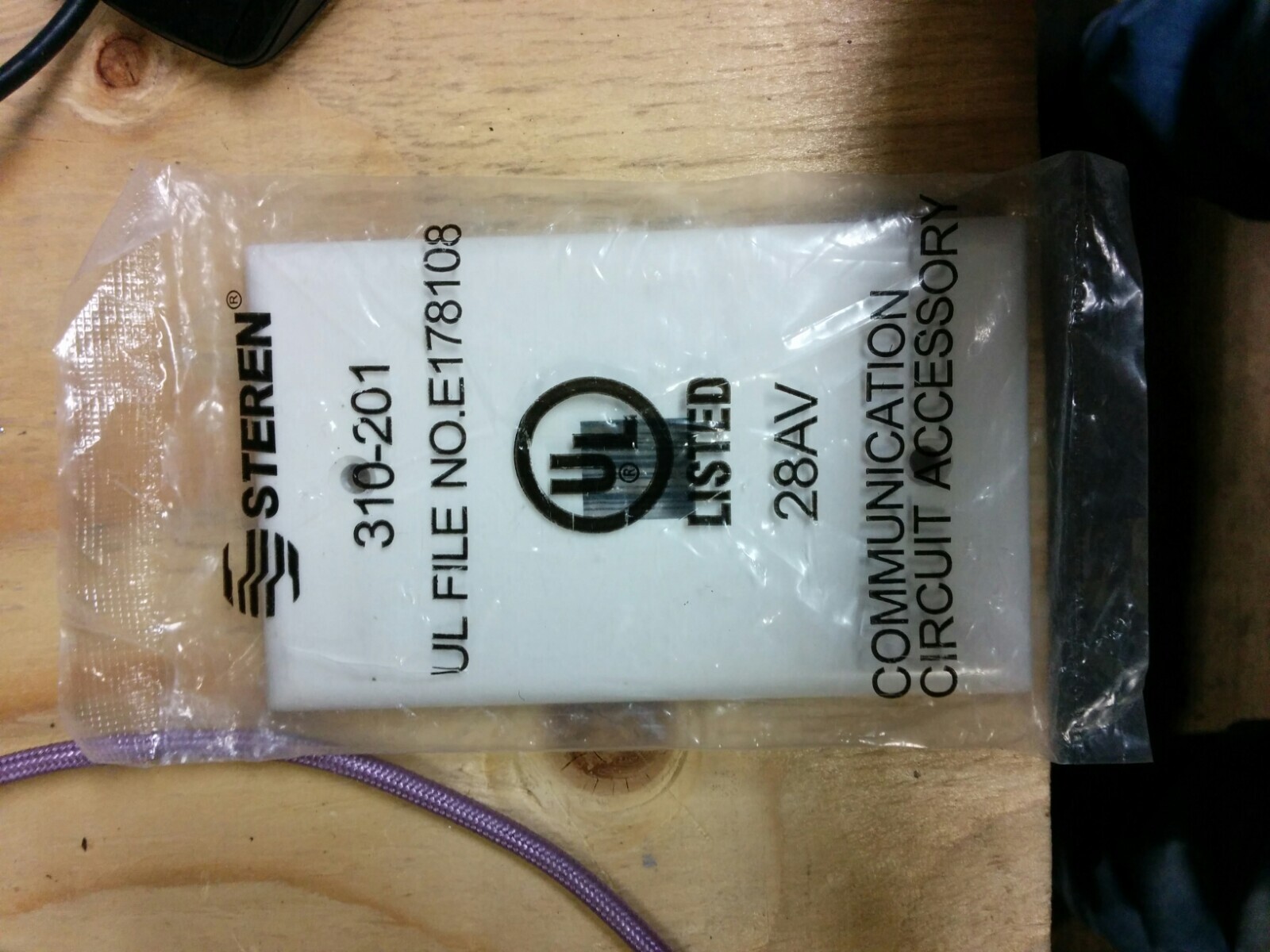 STEREN Standard Keystone 1-Port Wall Plate White lot of 6