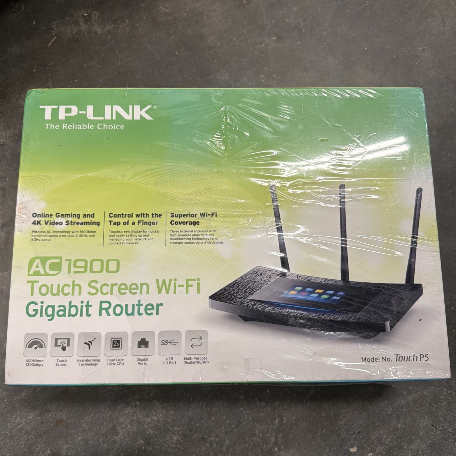 TP-Link AC1900 Wireless Wi-Fi Gigabit Router with Touch Screen Setup Touch P5