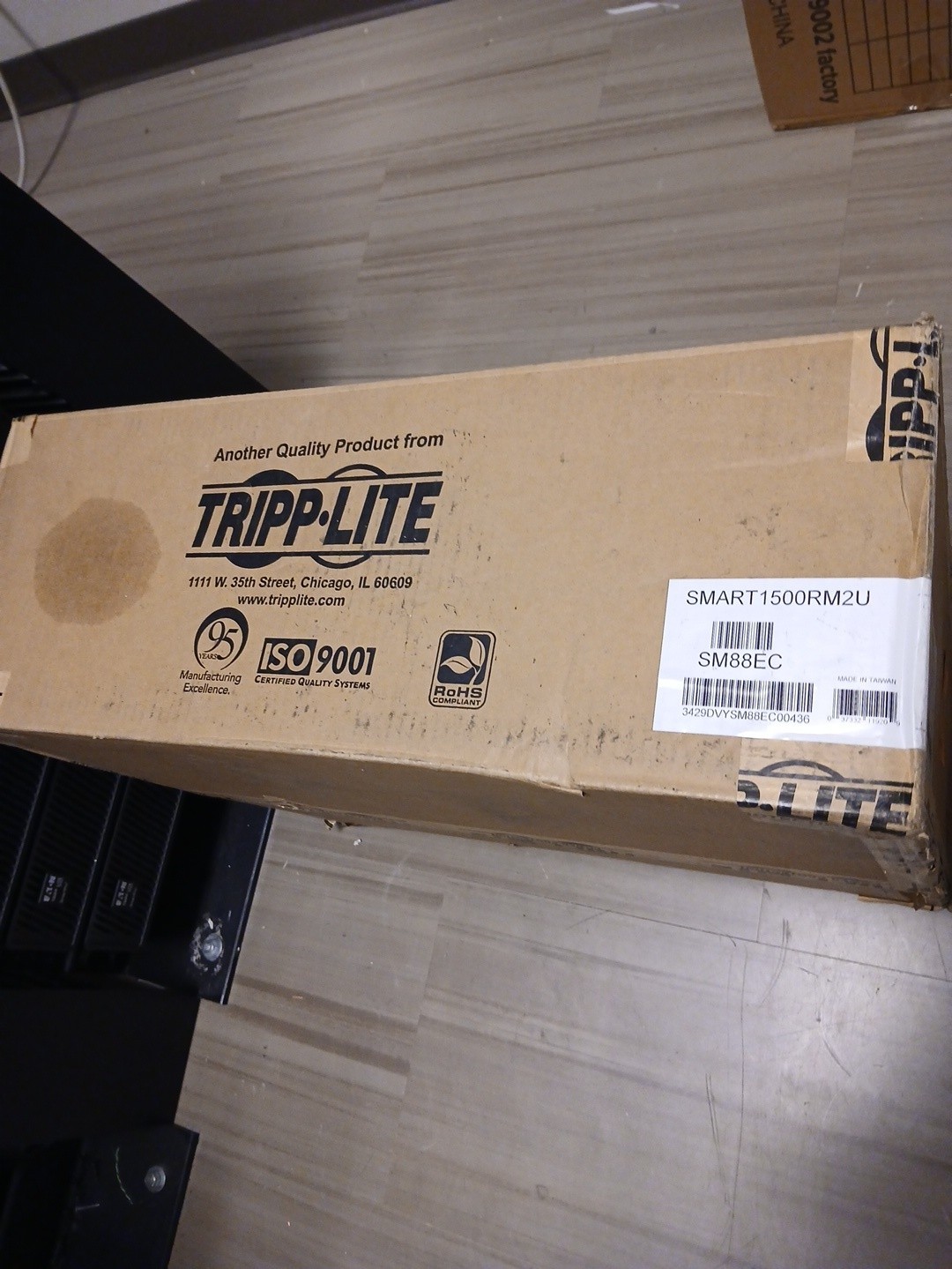 Tripp Lite SmartPro 1500VA Battery, 8-Outlets, Black (SMART1500RM2U)