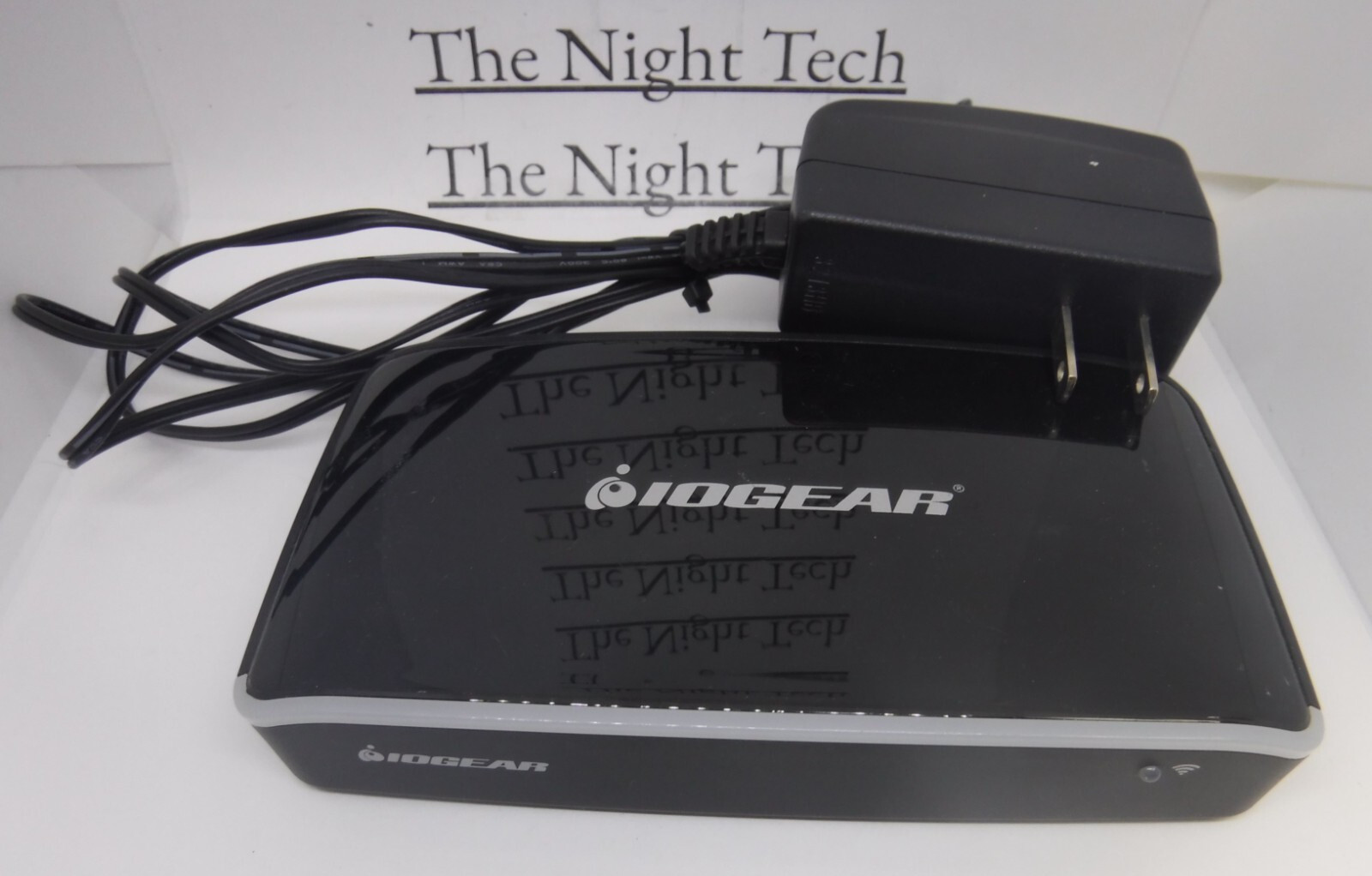 IOGEAR GUWAVKIT4B Wireless 1080p Computer to HD Display w/ Power Adapter