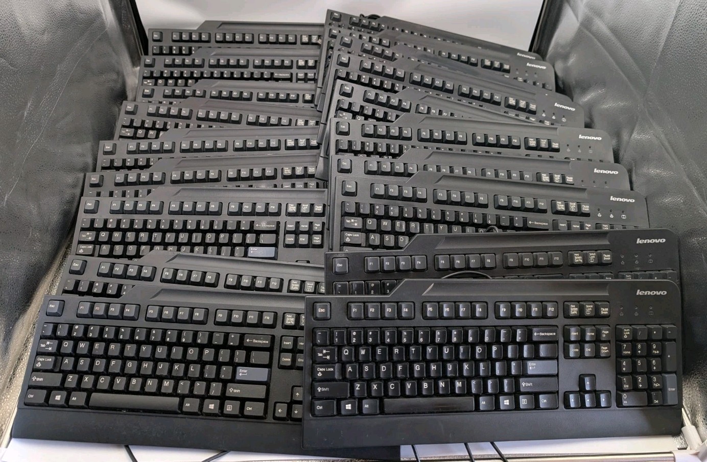 Lot of 21 Lenovo SK-8825 Wired USB Keyboards Black Numeric Keypad READ
