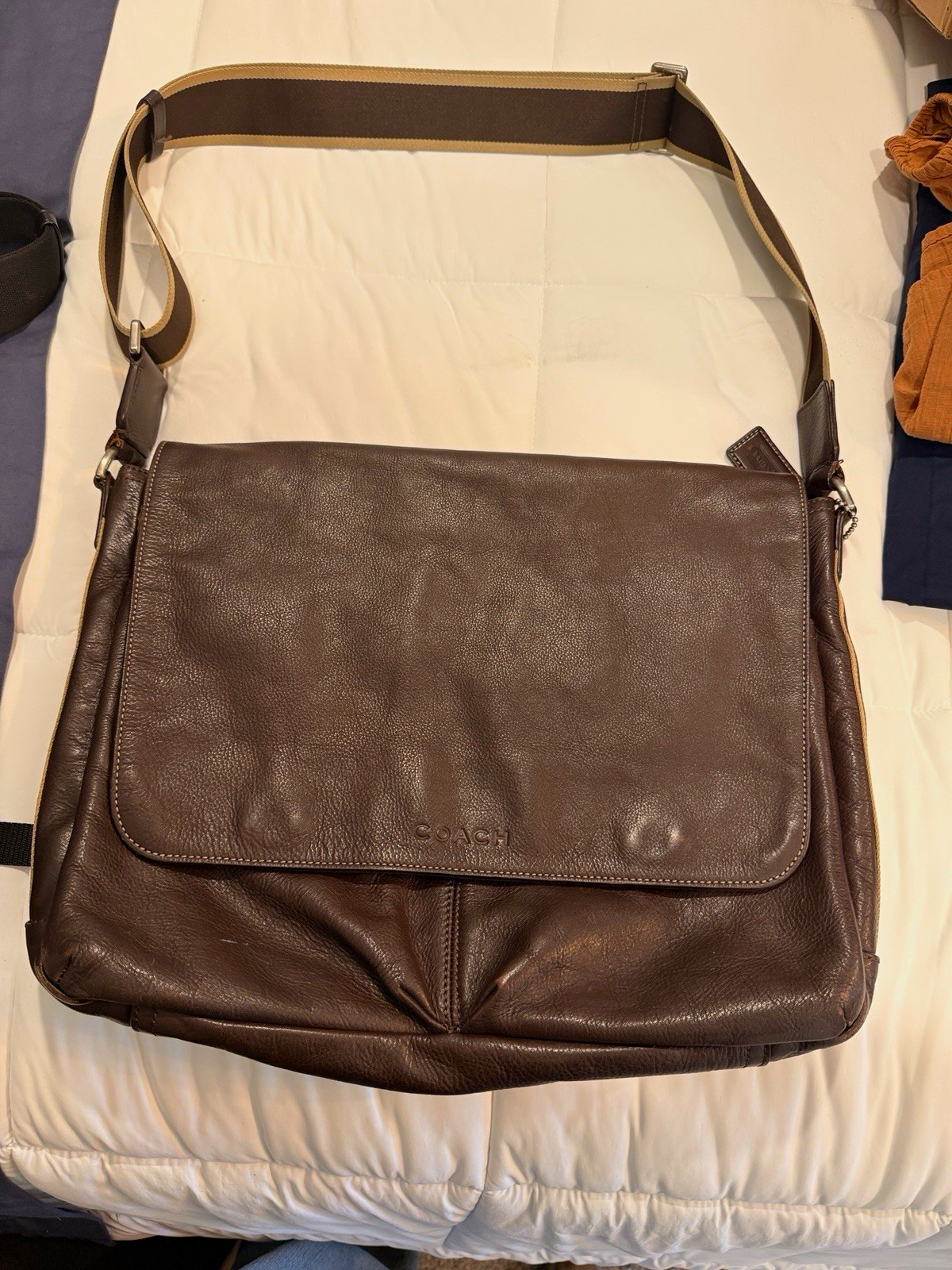 Coach Brown Leather Messenger Shoulder Bag 15 in Laptop Adjustable Strap F1260