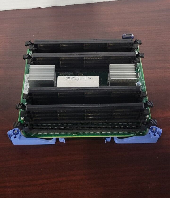 IBM 8-Slot Power7 DDR3 Memory Riser Card E4C E6C E4D pSeries | PN 00E2097 #04