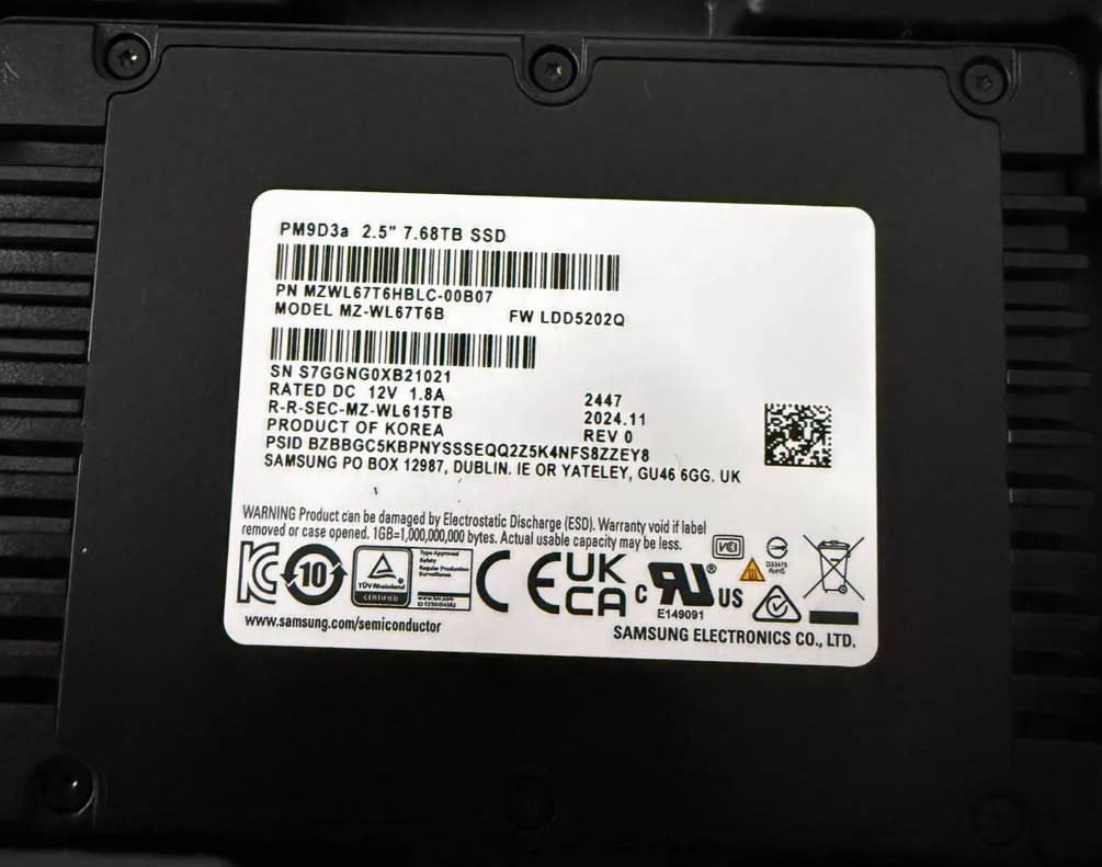 Samsung PM9D3a 7.68TB SSD U.2 PCIe 5.0 MZ-WL67T6B MZWL67T6HBLC-00B07 2.5-inch
