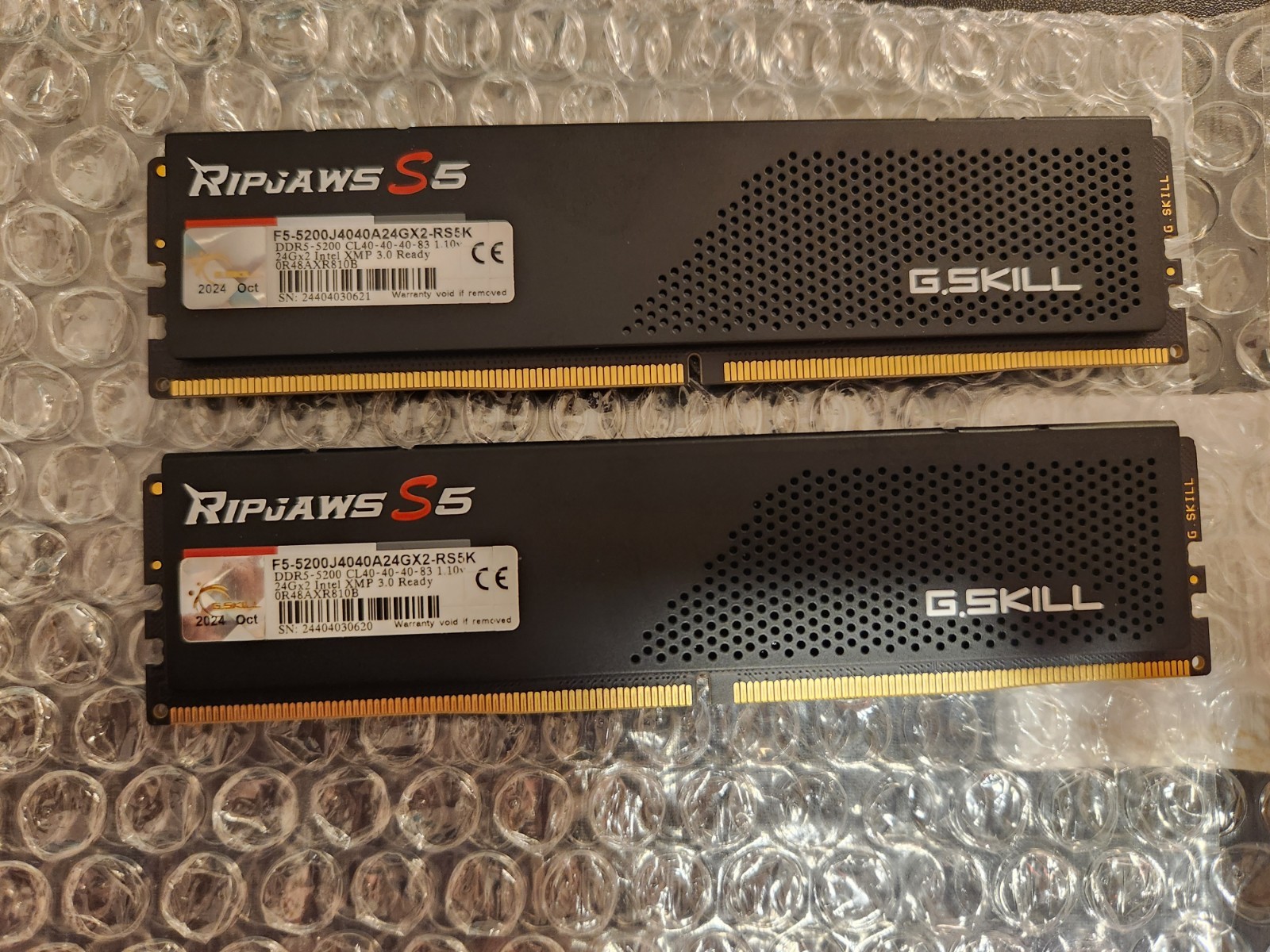 G.SKILL Ripjaws S5 32GB (2 x 16GB) PC5-41600 (DDR5-5200) CL40-40-40-83 DIMM...