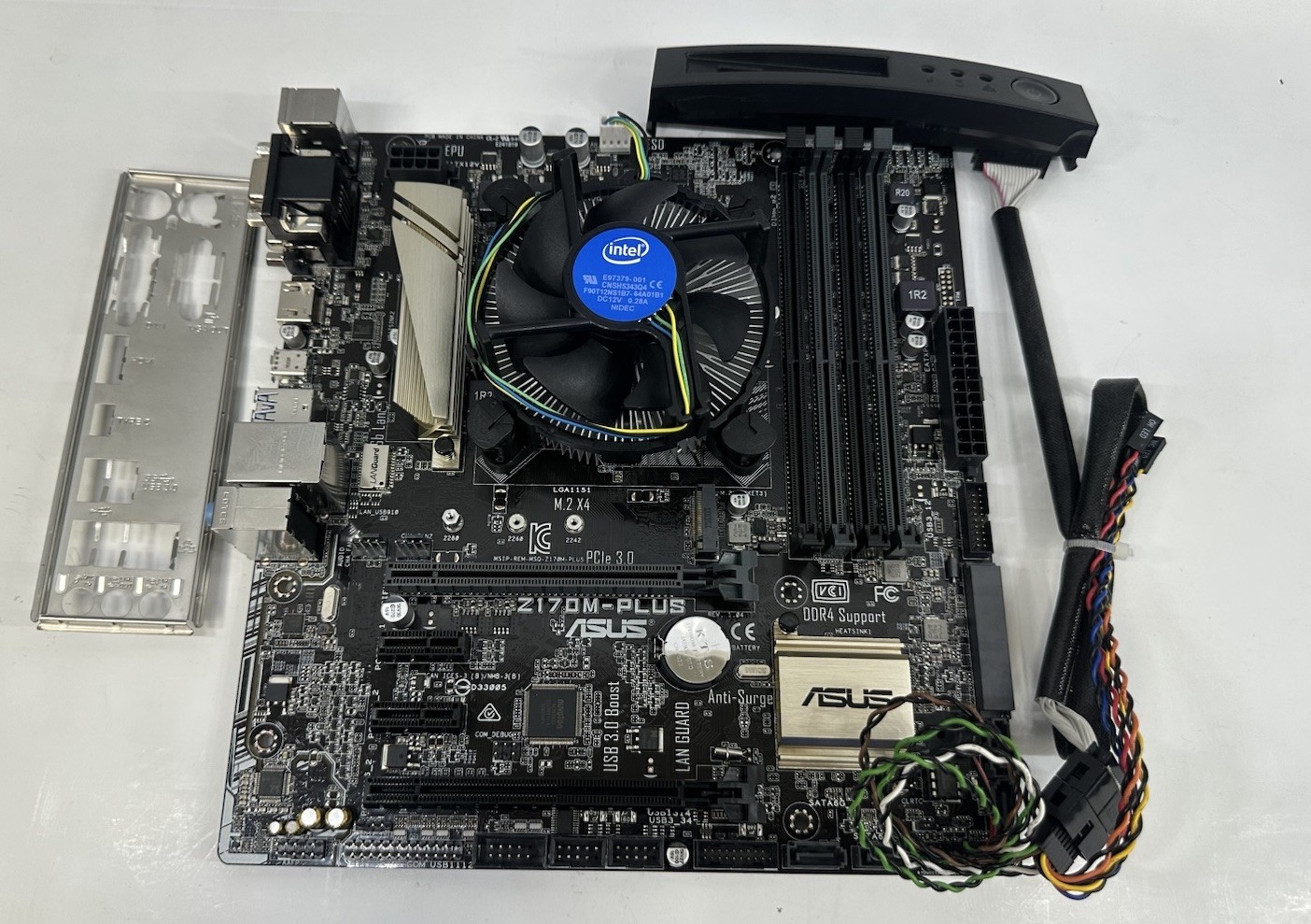 ASUS Z170M-plus Intel Core i7-6700 3.40GHz