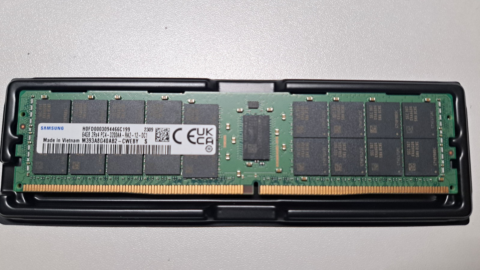 Samsung 64GB PC4-25600 (DDR4-3200) Memory (M393A8G40AB2CWE)