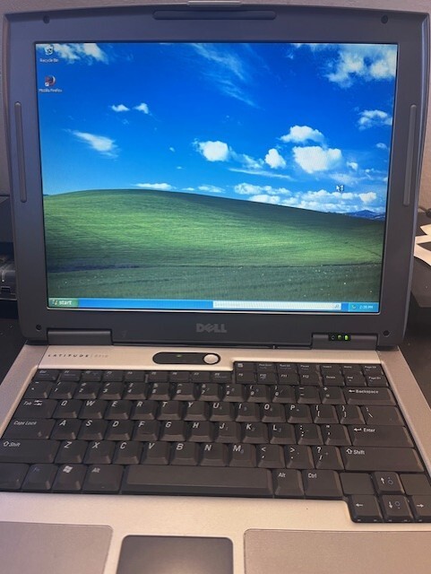 Dell Laptop Windows XP 32-Parallel port|RS232 Serial Port|1 YR WTY|NEW BATTERY