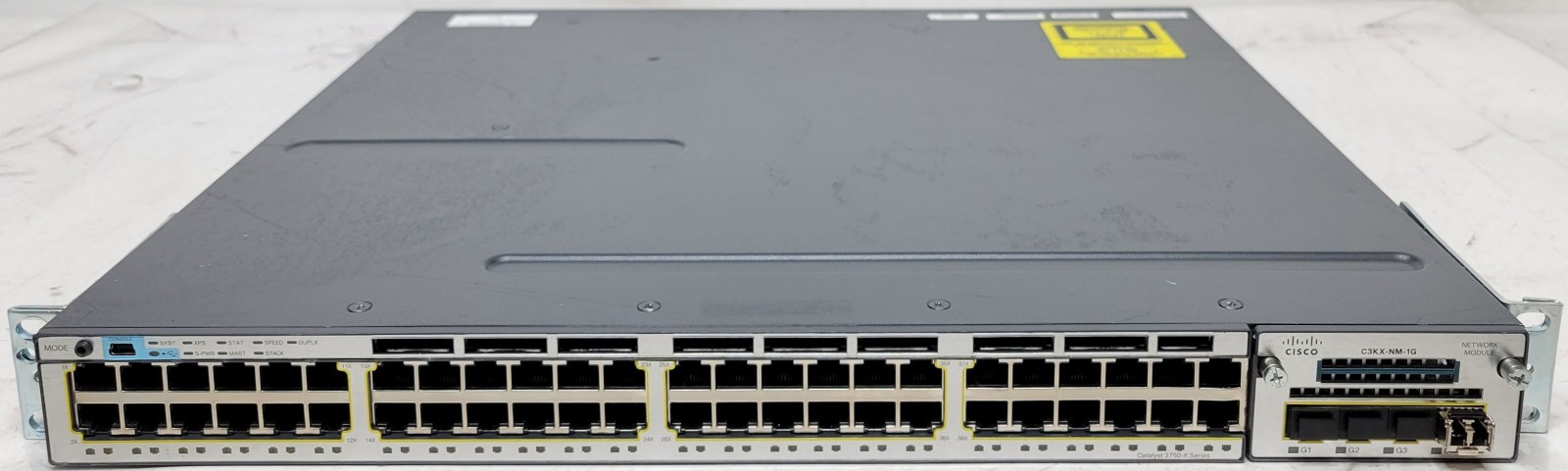 Cisco Catalyst 48 Port Gigabit Ethernet Switch IOS 15.2 IPBase WS-C3750X-48T-S