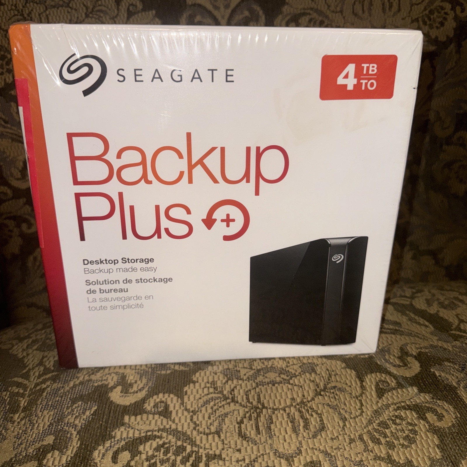 New Sealed Seagate Backup Plus 4TB Desktop Storage HDD Mac PC STFM4000100