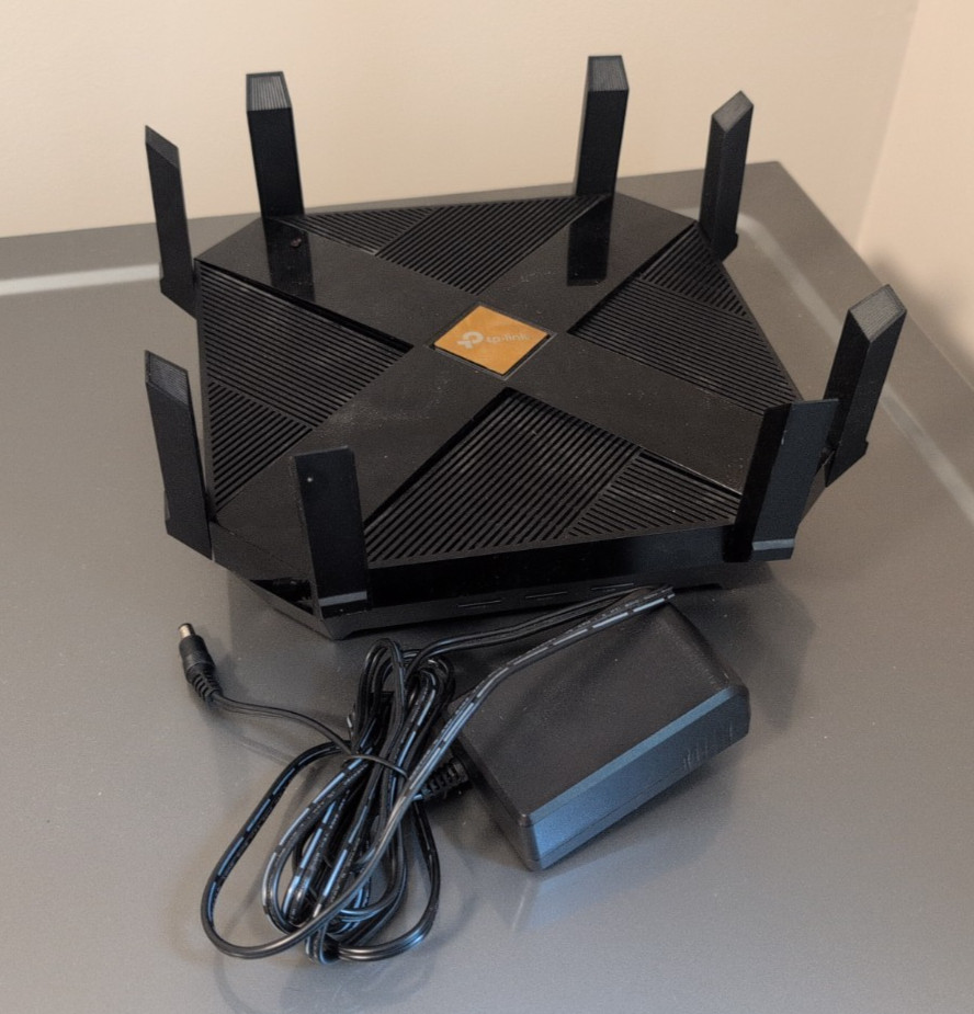 TP-Link Archer AX6000 8 Ports gaming WiFi 6 Router 2.5G WAN