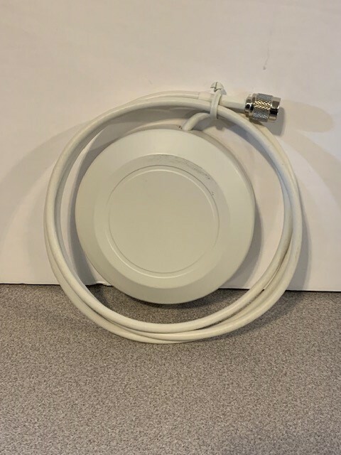 NEW L-com RE08P-RTP 2.4GHz 8 dBi Round Patch Antenna 4ft RP-TNC Plug Connector
