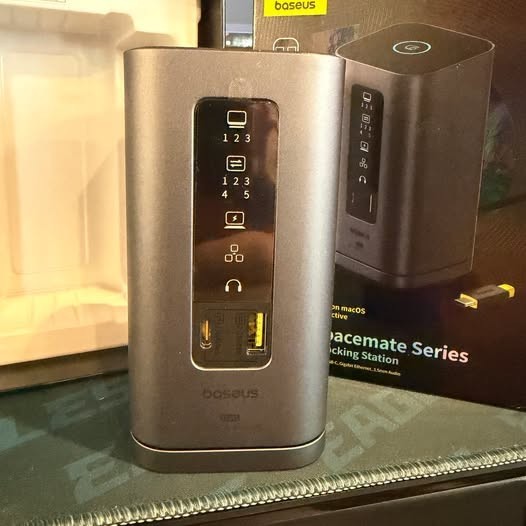 Baseus Spacemate Series 11-in-1 (MAC) Docking Station 3 Monitor 3*4K HDMI NEW