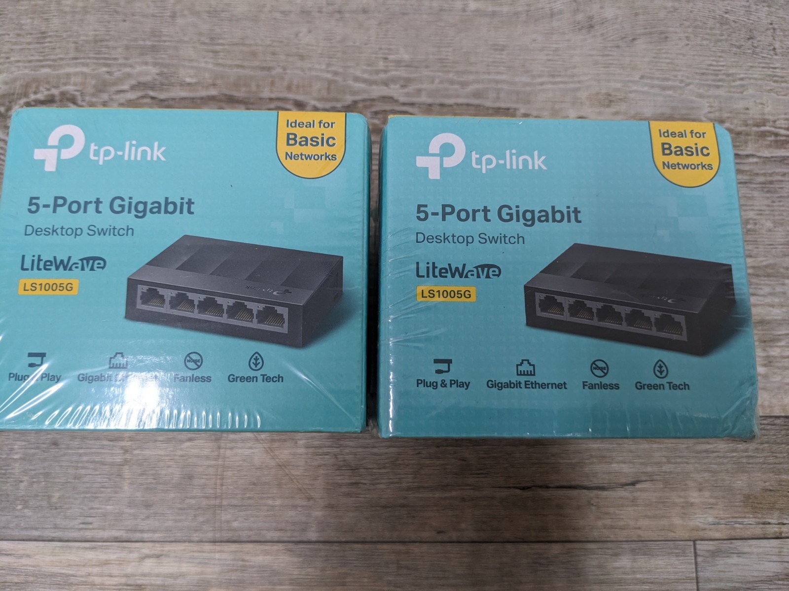  Two TP-LINK TL-SG1005P 5-Port Gigabit Unmanaged Desktop PoE+ Switch New