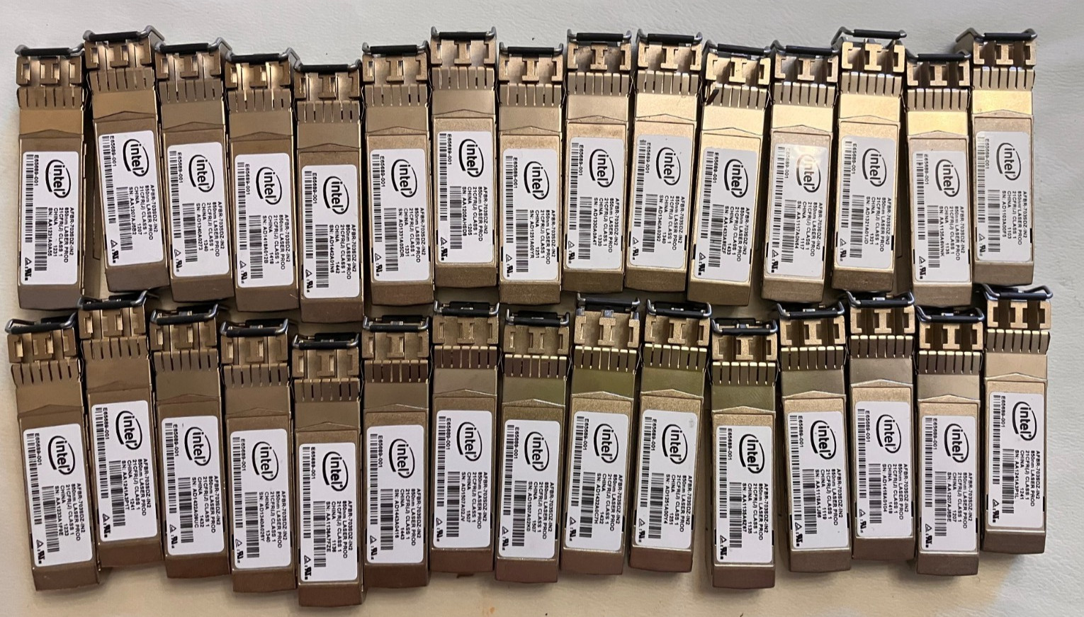 30 x Intel AFBR-703SDZ-IN2 10Gb SFP Module E65689 E10GSFPSR X710 X520 E810 LOT