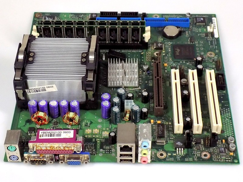 Motherboard CPU Ram Bundle: Fujitsu D1521-A13 GS1 + Intel Pentium 4 2.4GHz + 2GB