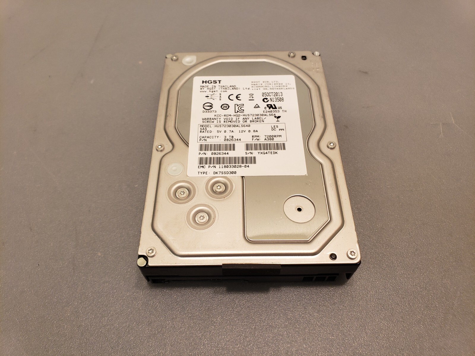 QTY HGST 3TB SAS Hitachi EMC 3.5" Hard Drive HDD HUS723030ALS640, 118033028-04
