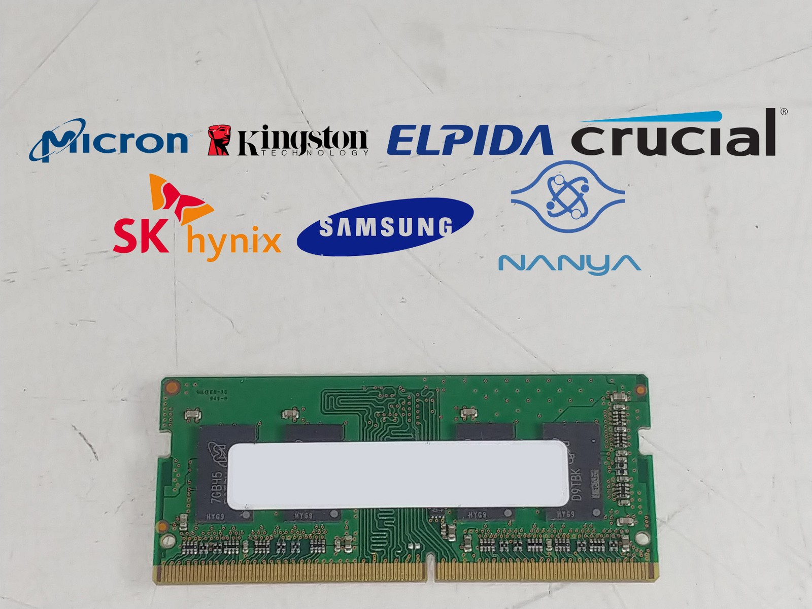 Major Brand 4 GB PC4-19200 (DDR4-2400) 1Rx16 1.2V DDR4 Laptop RAM