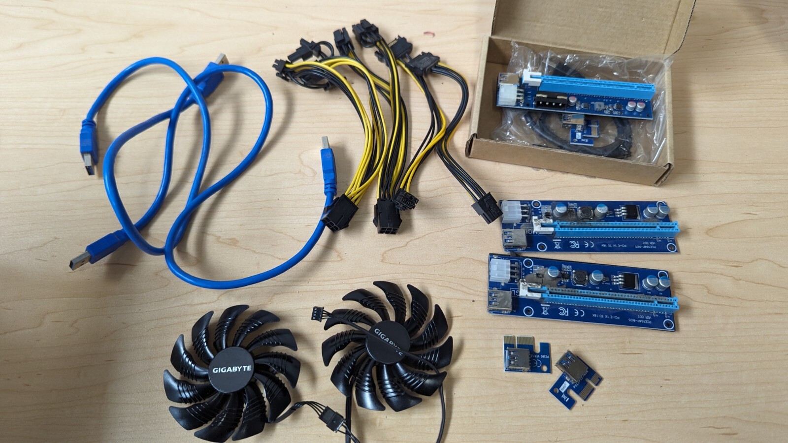 GPU PCI-E Riser 16x to 1x Mining Risers powered + Power Cables, GPU Fans