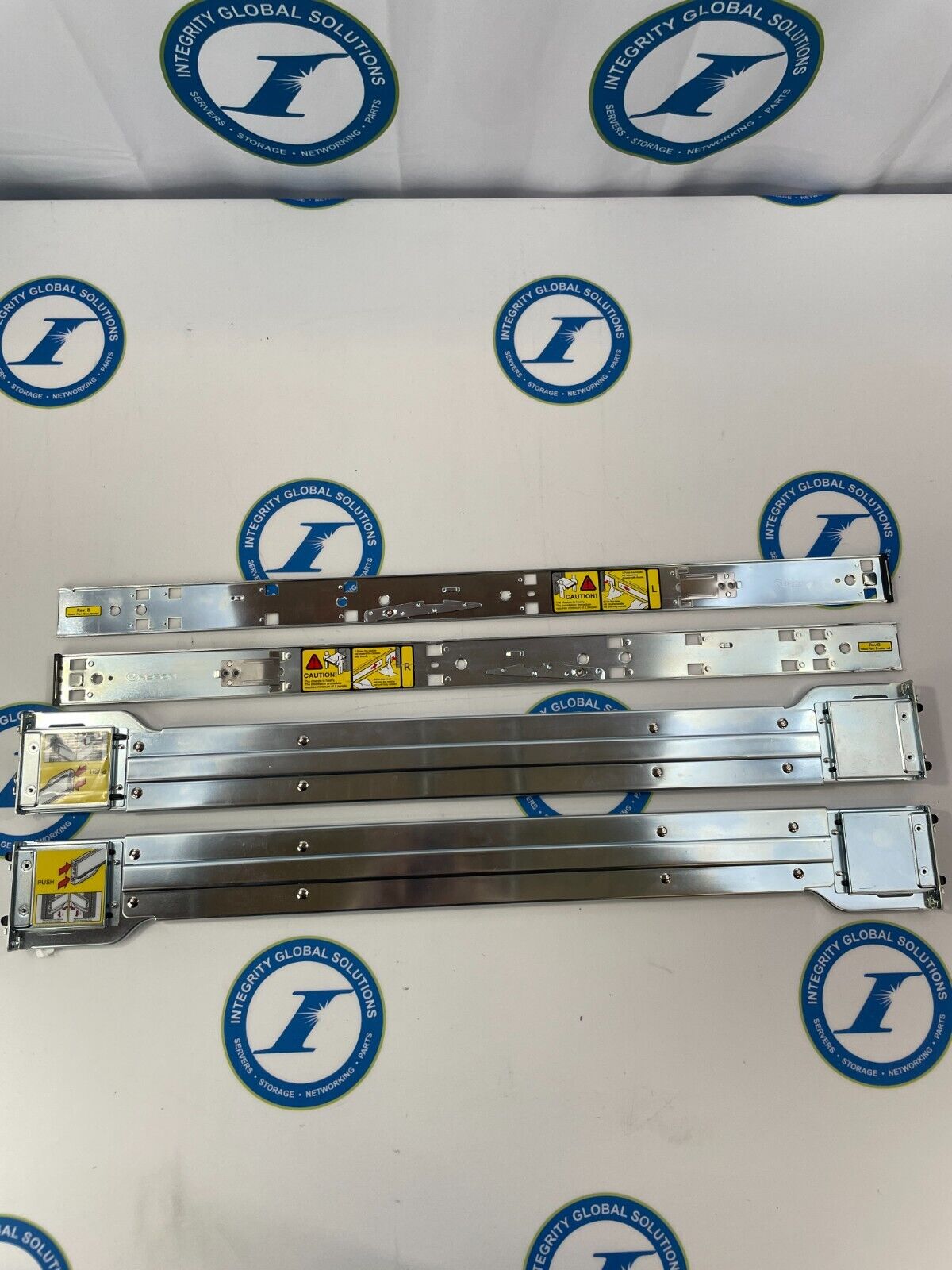 Supermicro 2U 3U Inner / Outer Rail Kit 27-36 Inch MCP-290-00053-0N