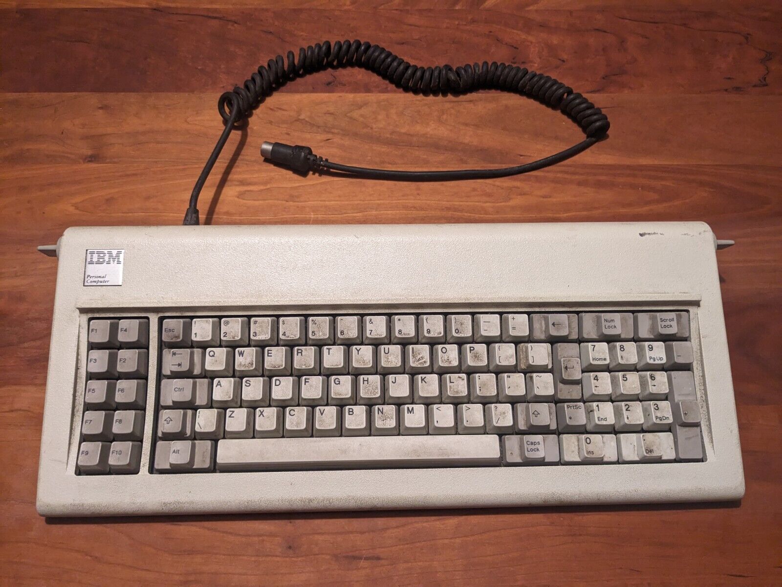 Vintage IBM PC XT Model F Mechanical Clicky Keyboard 1503206