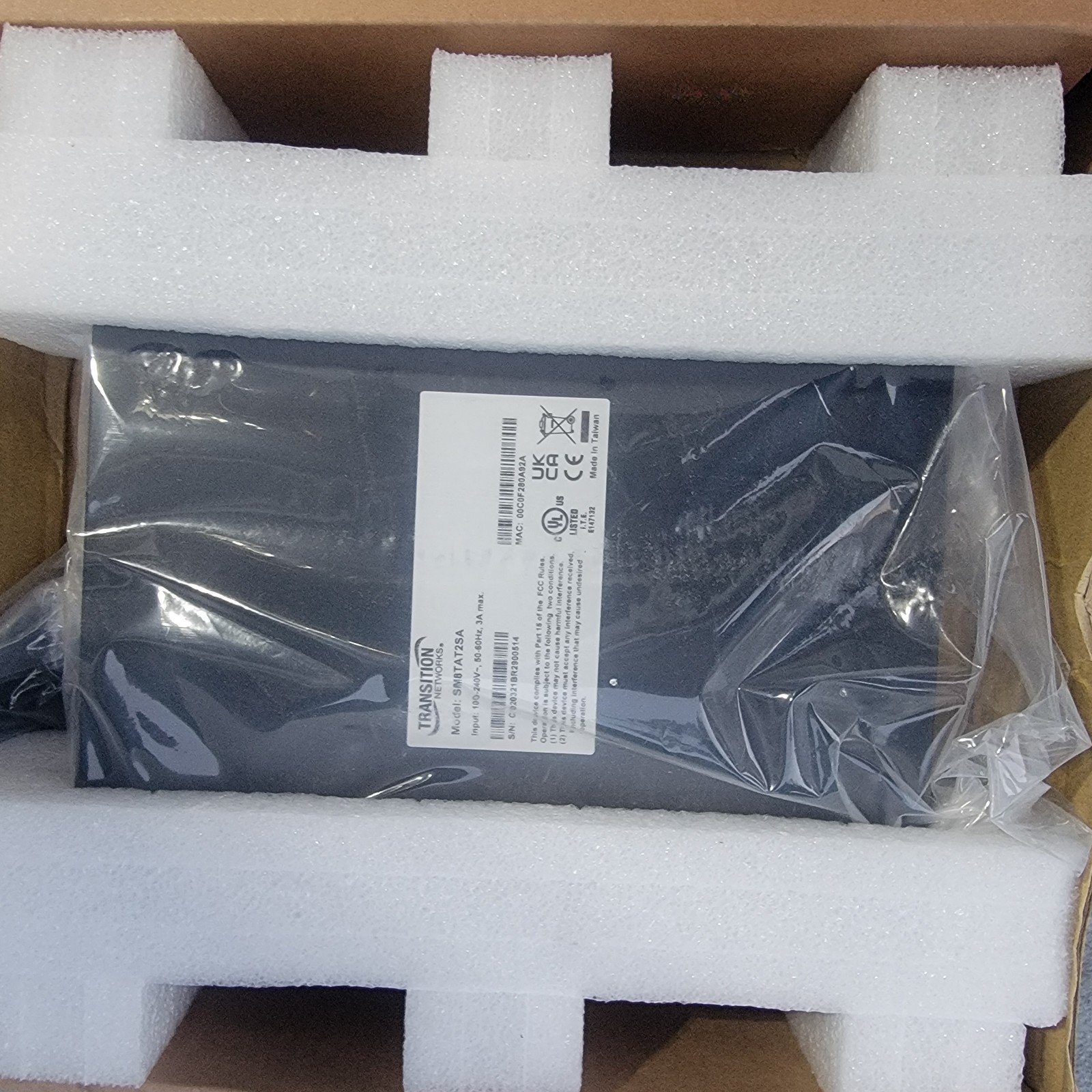Transition Networks SM8TAT2SA 8 port POE switch