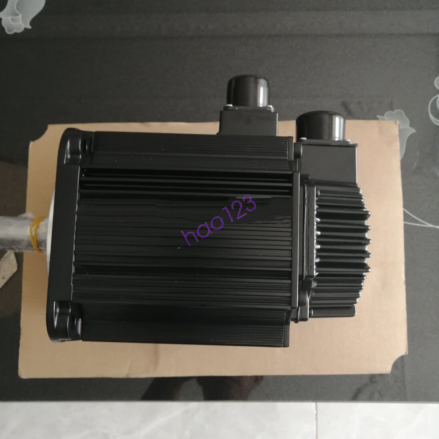 one new for Yaskawa Servo Motor SGMAH-08AAA41D-OY Fast Shipping DHL/FedEx
