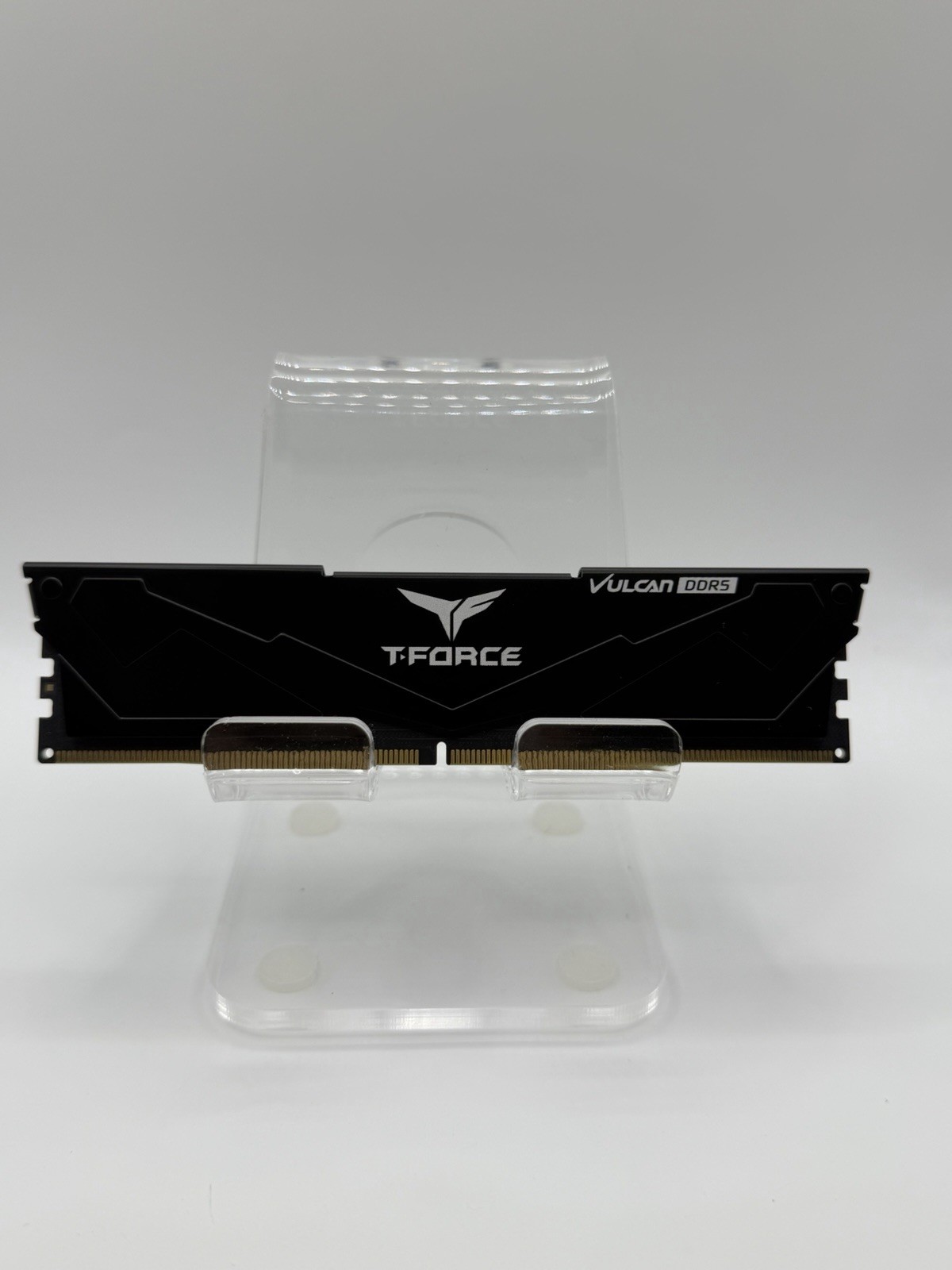 Team Group T-Force Vulcan 16GB DDR5 RAM 6000MHz DIMM