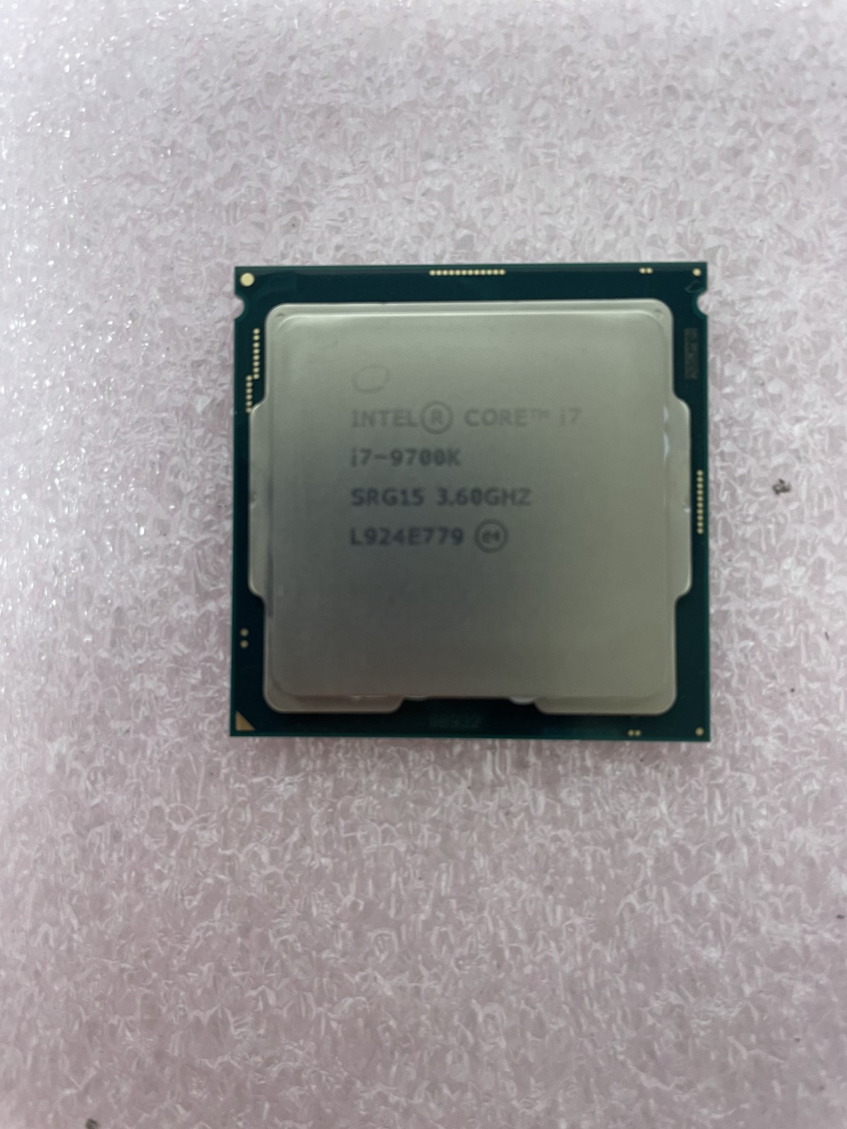 Intel CPU i7-9700K 3.60GHz Processor SRG15