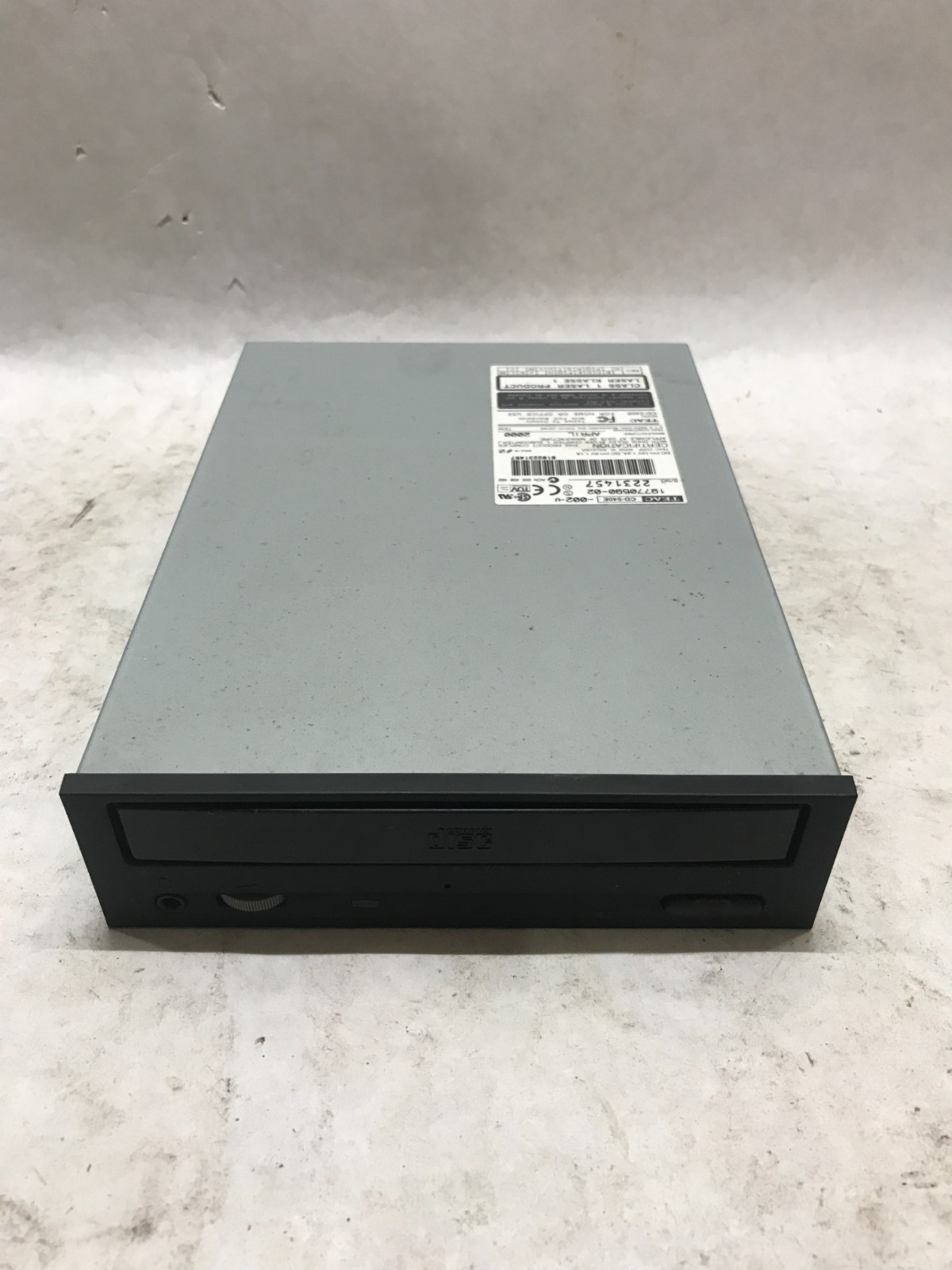 Vintage Teac CD-540E-000-U CD-ROM Drive MFG APRIL 2000 Tested Working - DW