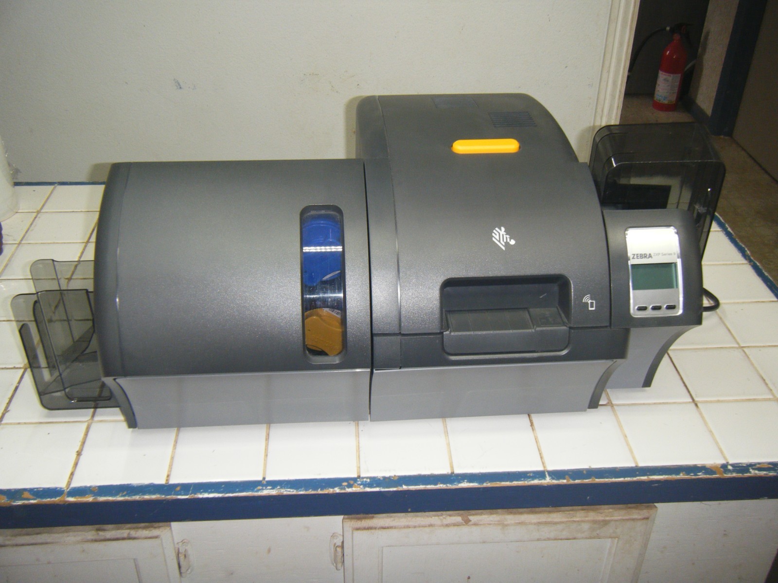 Zebra ZXP Series 9 Card Printer and Laminator