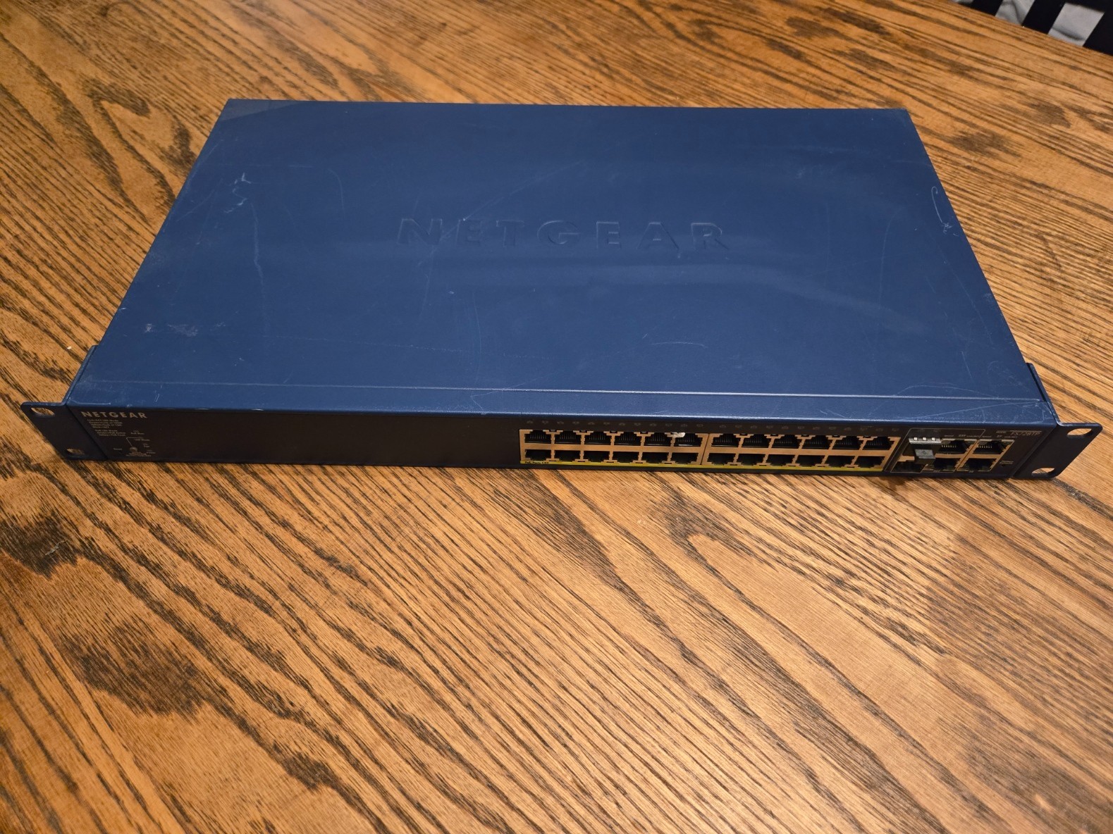 Netgear FS728TPv2 ProSafe 24+4 Smart Switch with PoE
