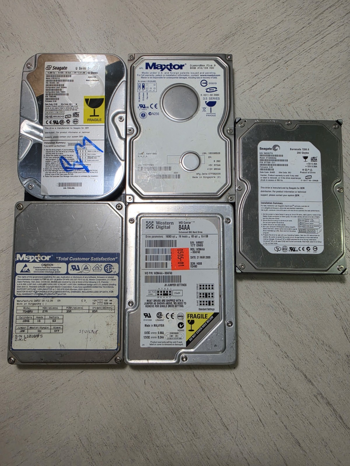Lot of 5 Vintage Maxtor Seagate Western Digital 3.5" SATA Hard Drives Untested