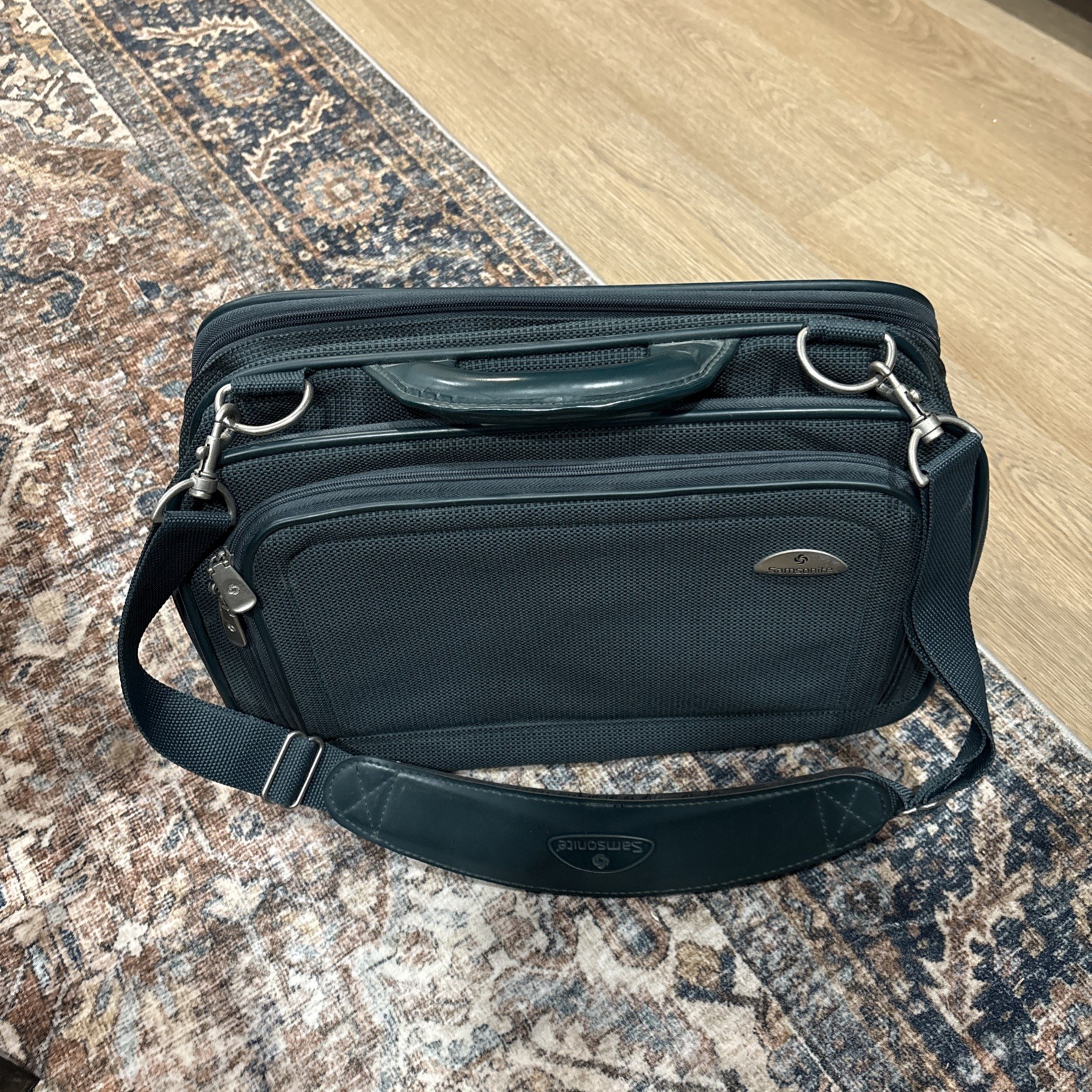 Samsonite Laptop/Computer/Carry On/Bag Shoulder Strap Green