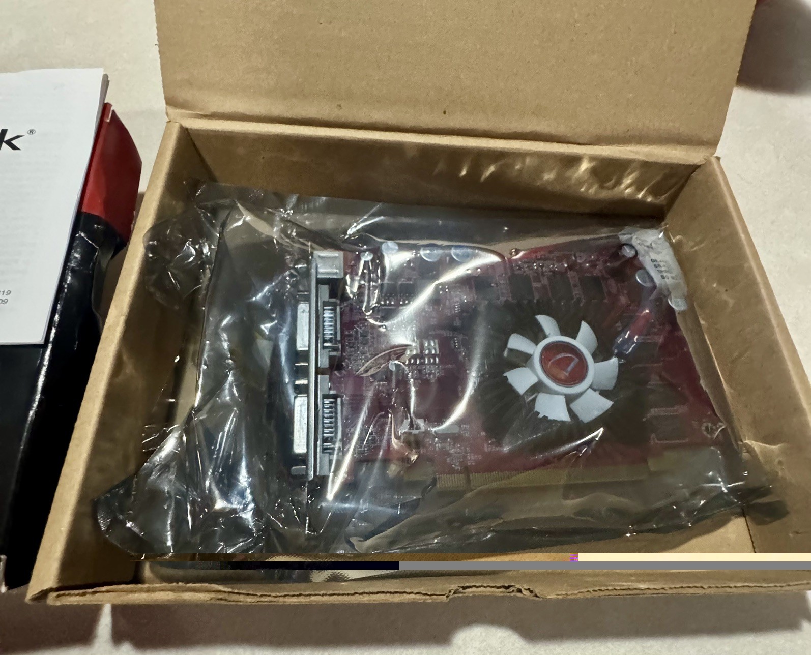 Visiontek ATI Radeon HD 3650, 512MB, AGP Graphics Card (3650512AGP, VT-400506T)