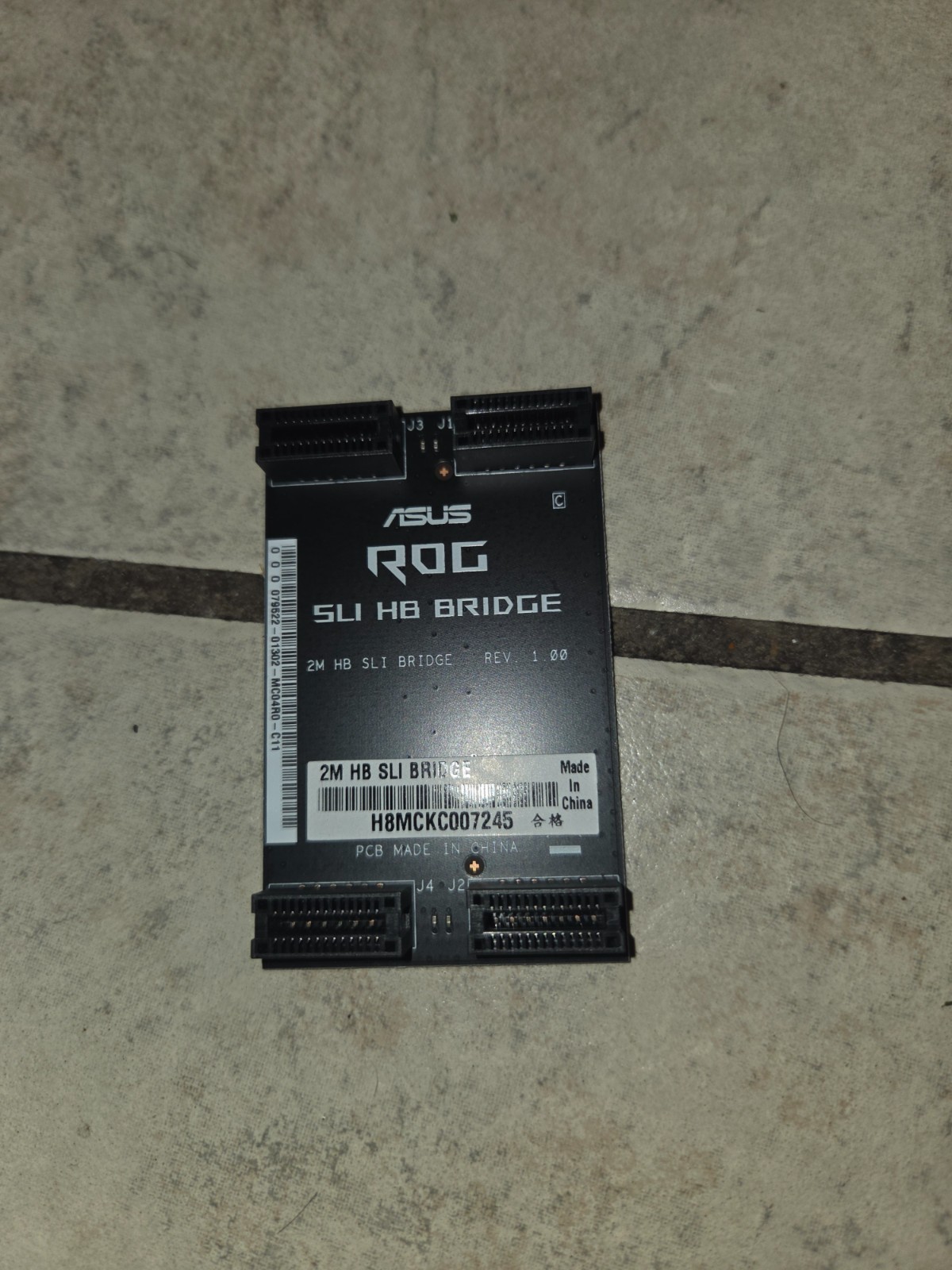 ASUS ROG 2M HB (High Bandwidth) 2-Way SLI Bridge (Rev. 1.00) Circuit Board Conne
