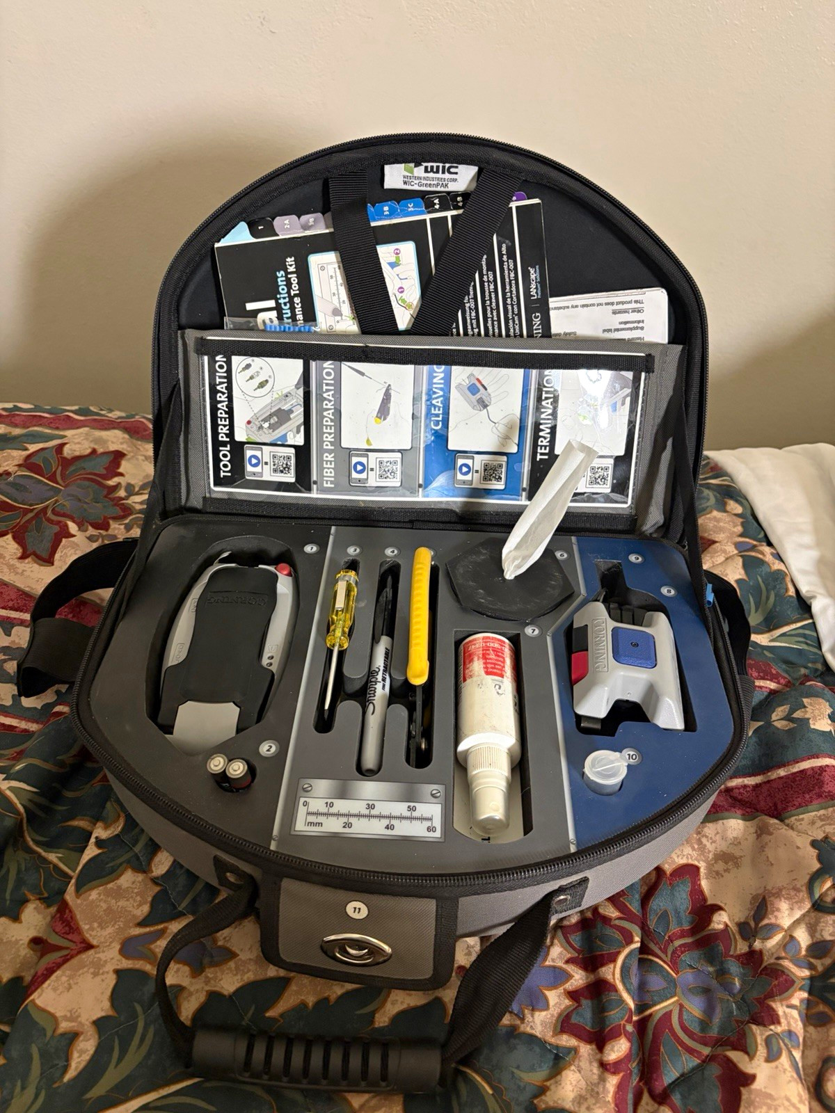 Corning UniCam High-Performance Tool Kit Network Fiber Optic Install Kit Case