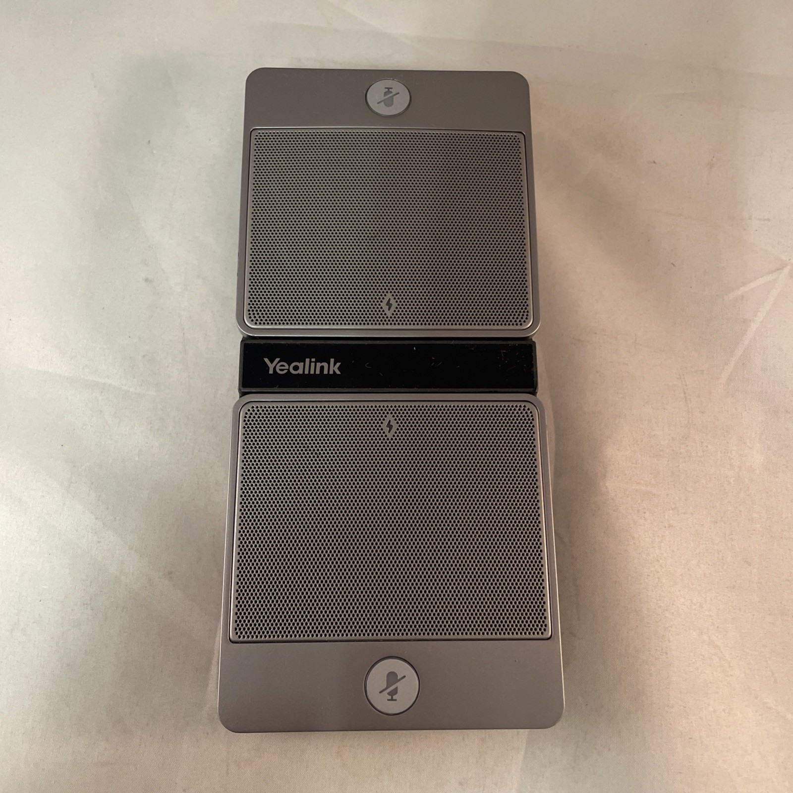 Yealink CPW90 CP Wireless Expansion Microphone Charging Station