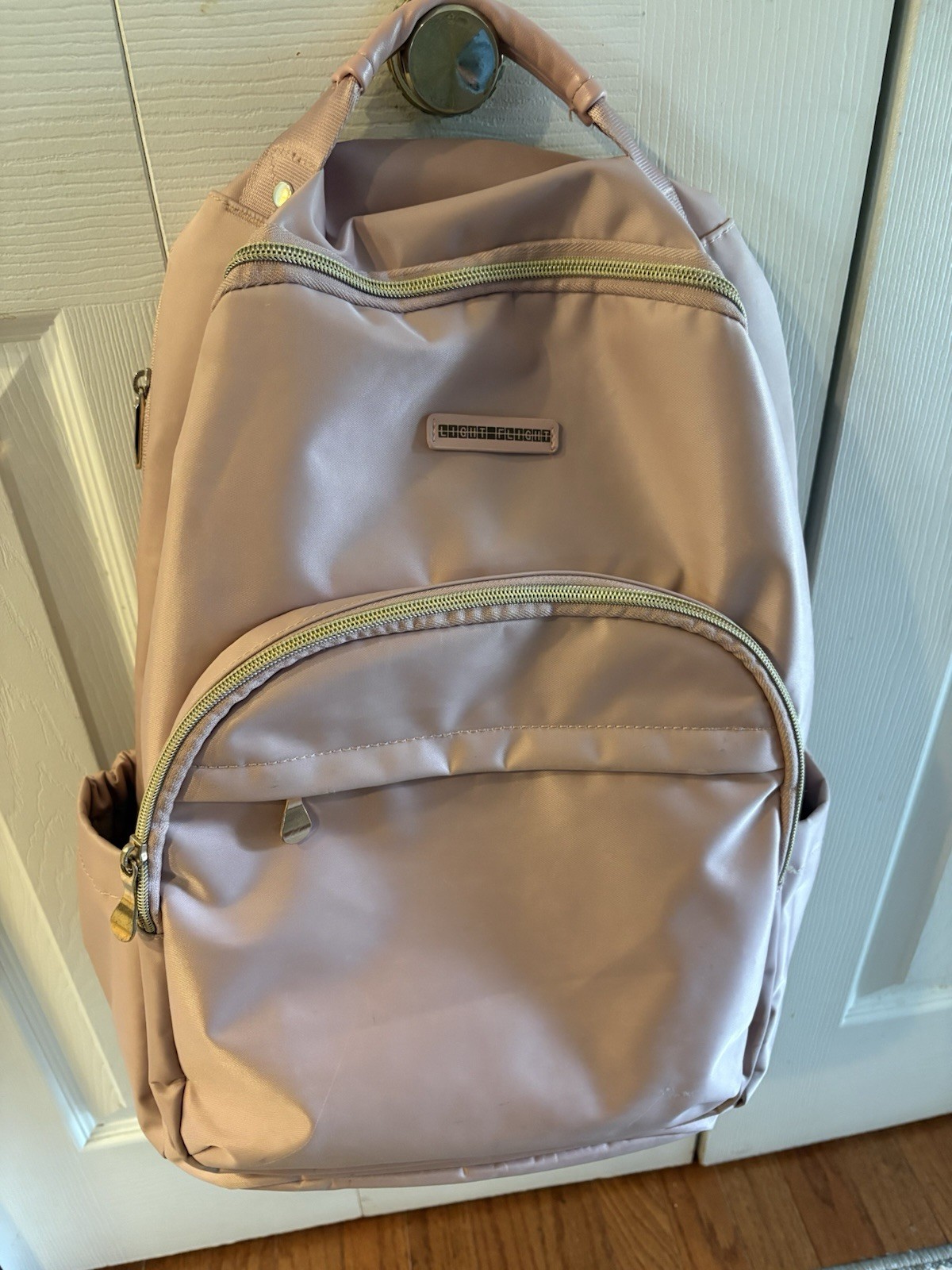 Women's Travel/Work Light Flight Backpack or Laptop Backpak, very nice 2B