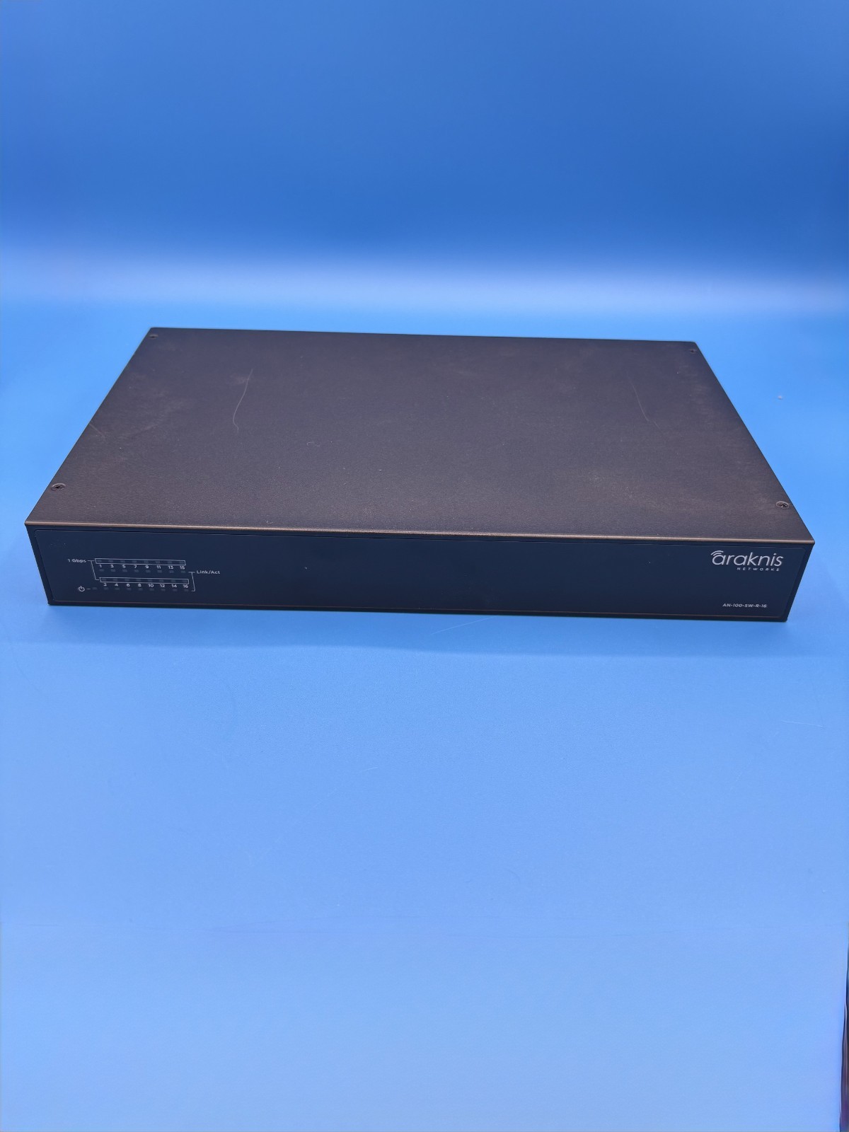 Araknis Networks AN-100-SW-R-16 16-Port Unmanaged Gigabit Switch Used Each