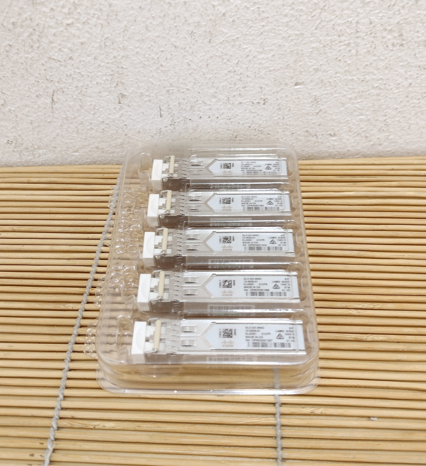 NEW V01 Cisco Opnext GLC-SX-MMD SFP Mini GBIC DOM v01 Bundle of 5 New