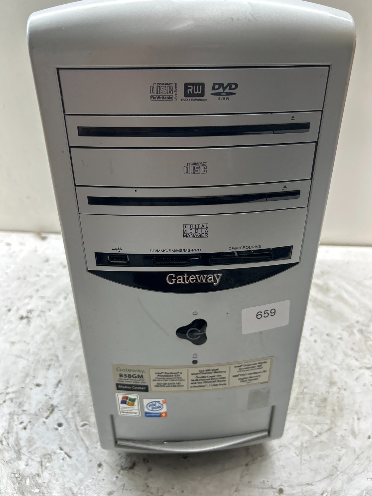Gateway 838GM Intel Pentium 4 3.00GHz 512MB NO HDD