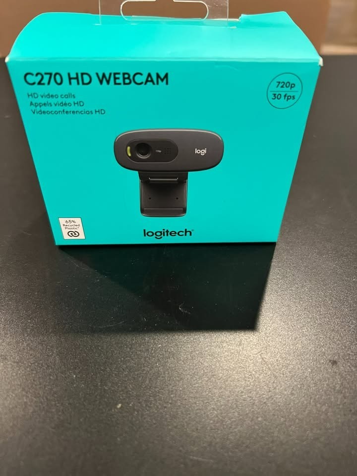Logitech C270 HD Webcam 720p USB Camera Built-In Microphone New in Box